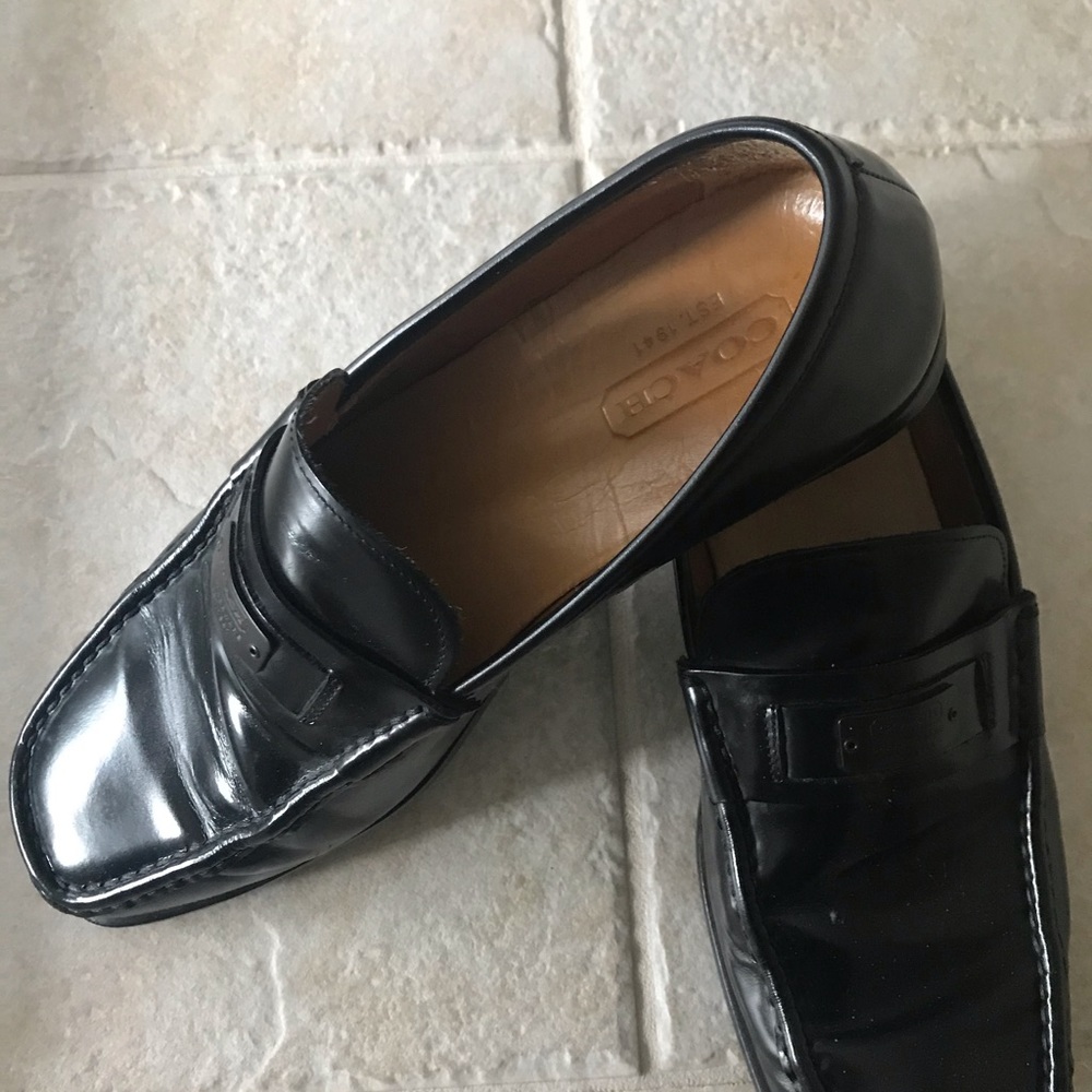 Mint Coach Men’s leather shoes 9.5 size